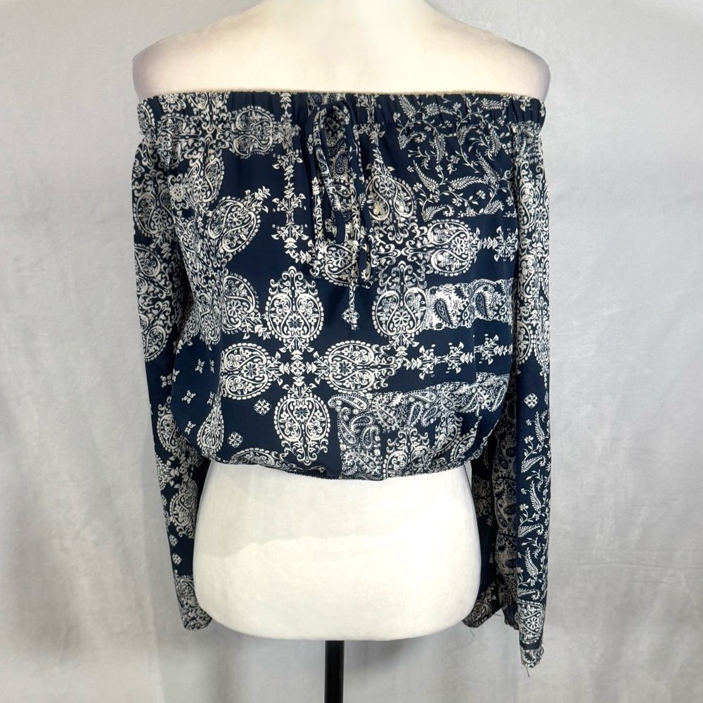 Altar’d state on or off shoulder navy white long sleeve boho crop top size large